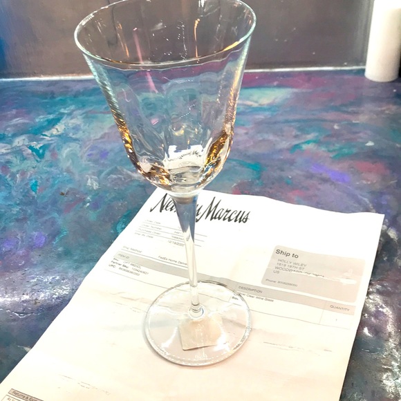 Neiman Marcus wine glass - Picture 1 of 2